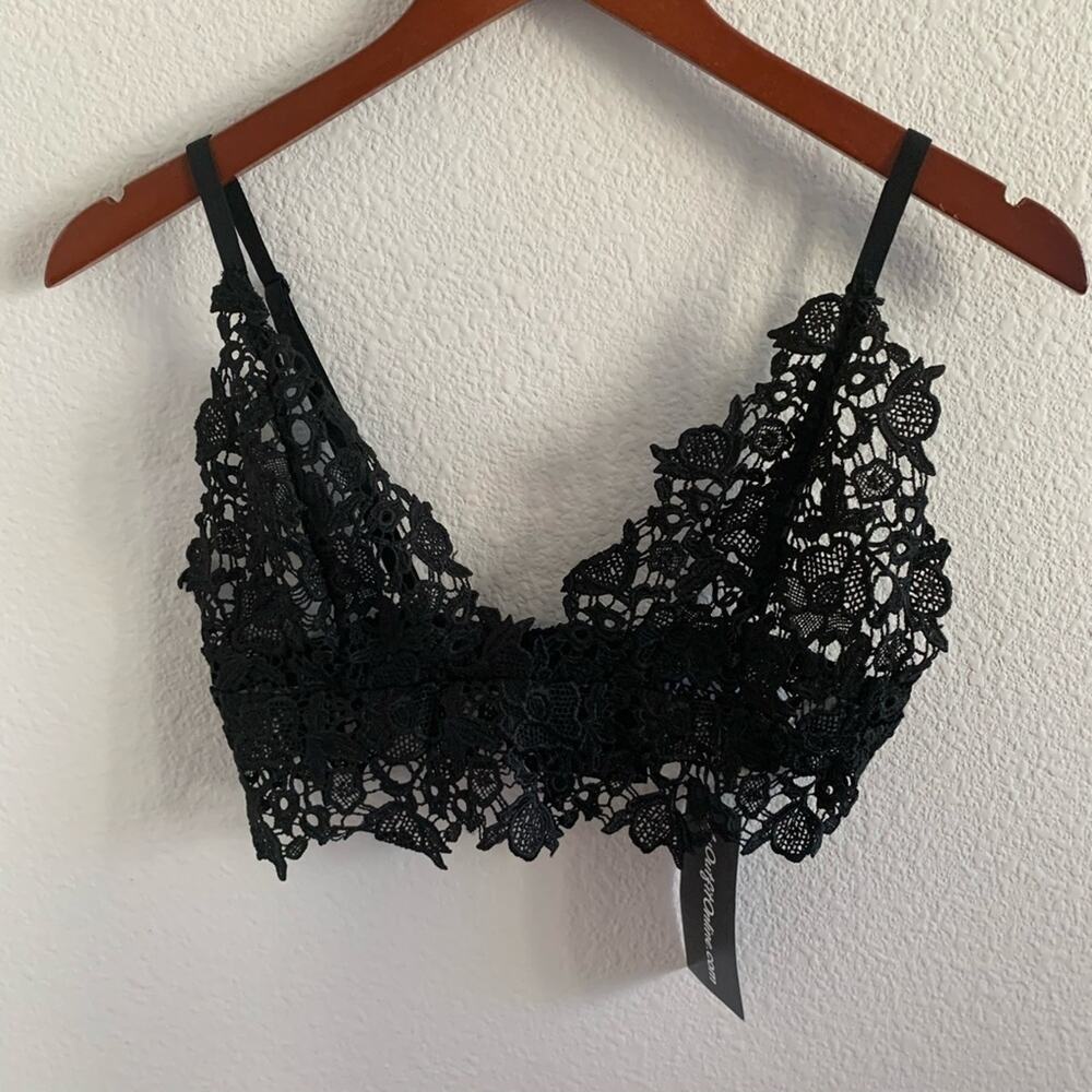 NWT TIC TOC Lace Black Bralette Crop Festival Small